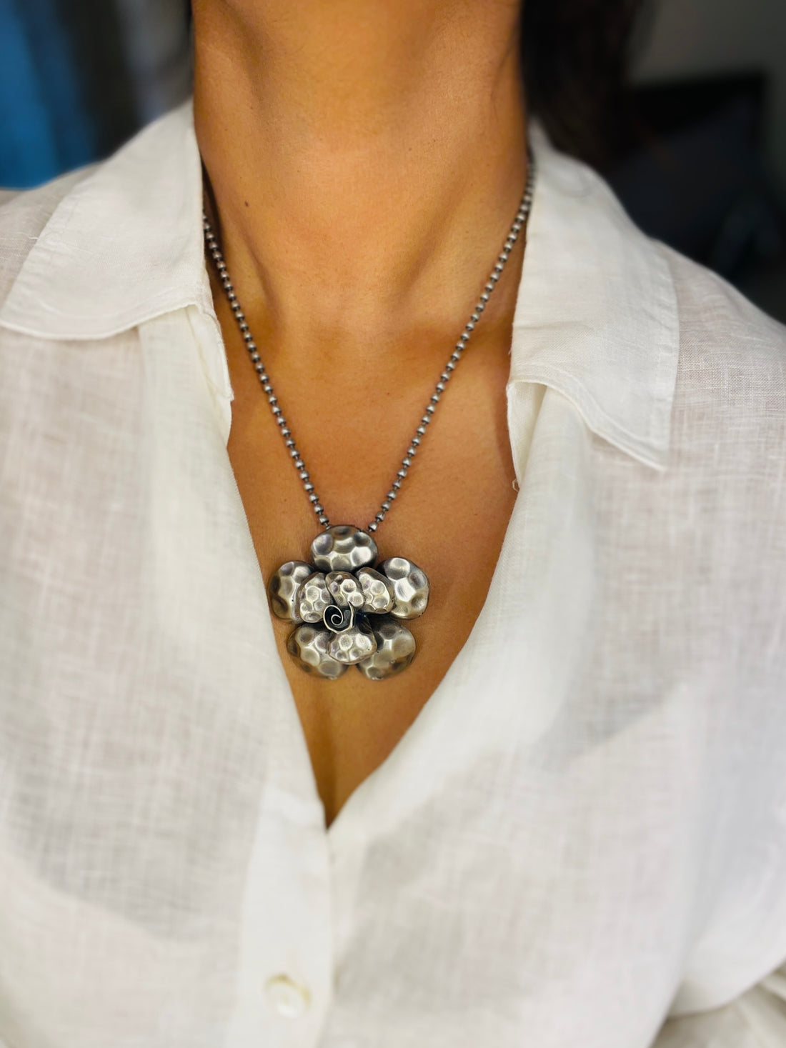 Gulnaz Pendant Set