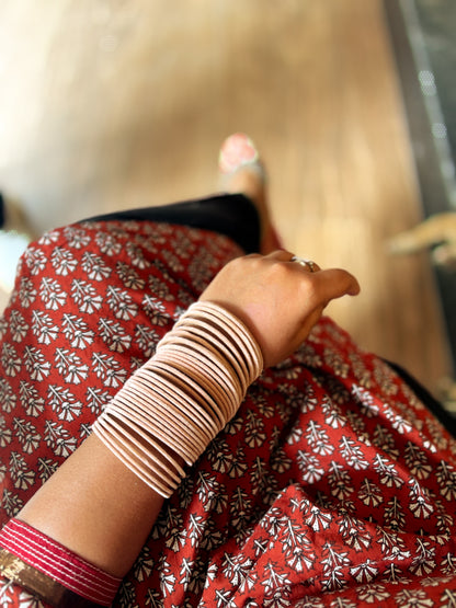 Makhmal Metal Bangle Set