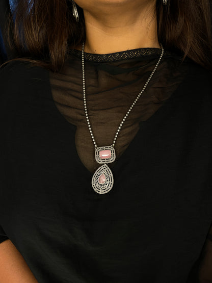 Gayatri Teardrop Pendant Necklace Set - Blush Pink