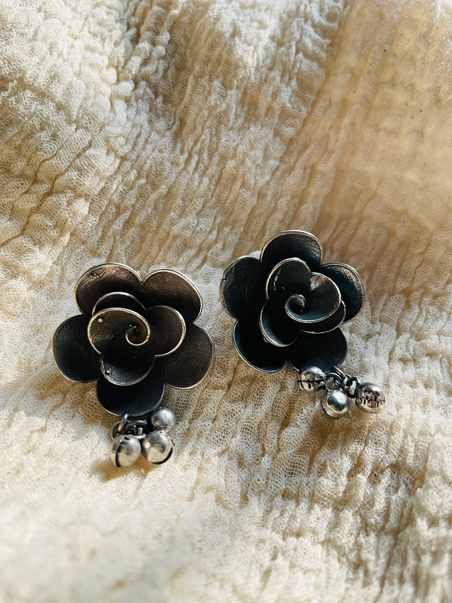 Oxidized Rose Ghungroo Drop Earrings
